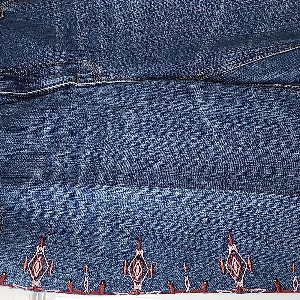 Monroe And Main Womens Burgandy Embroidery Wide Leg Plus Size Blue Jeans Size 16 - Picture 3 of 13